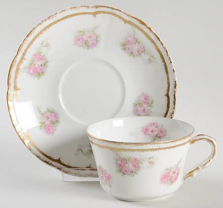 BOG17 Flat Cup & Saucer Set