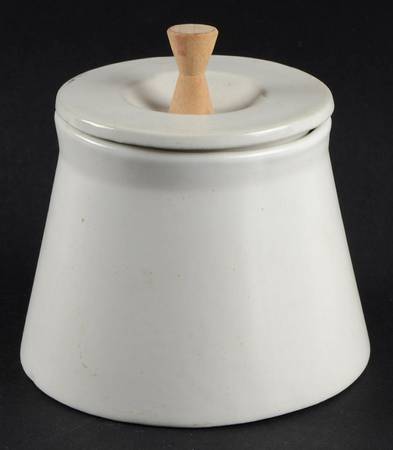 BEP1 Sugar Bowl & Lid by Bennington Potters
