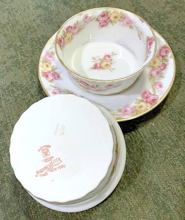 BWD156 Ramekin & Saucer Set