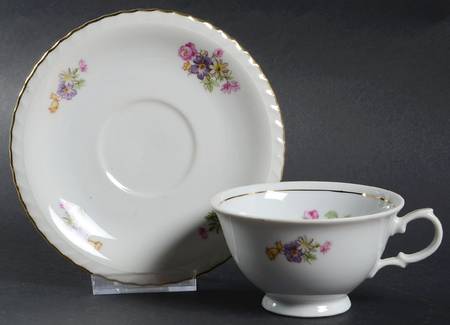 BOH69 Footed Cup & Saucer Set