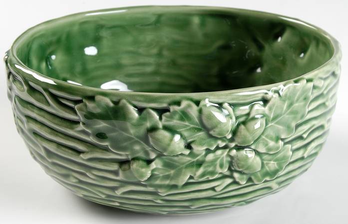 Oak Leaf Green 8" Round Vegetable Bowl