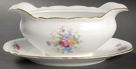 European Garden Gravy Boat with Attached Underplate