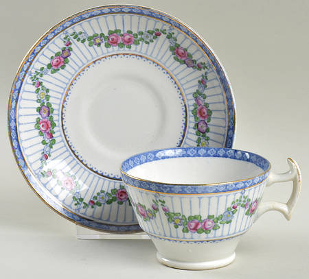 9808 Footed Cup & Saucer Set