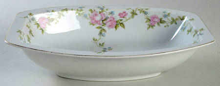 BAV41 10" Oval Vegetable Bowl