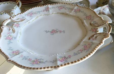 BWD171 Handled Cake Plate