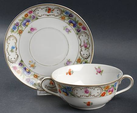 Royal Flat Cream Soup Bowl & Saucer Set