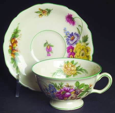 Sorrento Footed Cup & Saucer Set