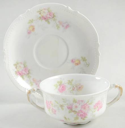 BOG25 Flat Bouillon Cup & Saucer