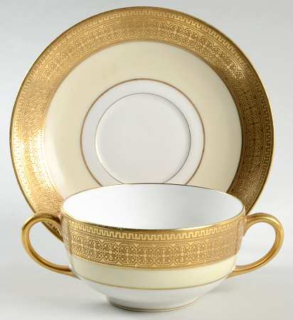 BOJ30 Footed Bouillon Cup & Saucer