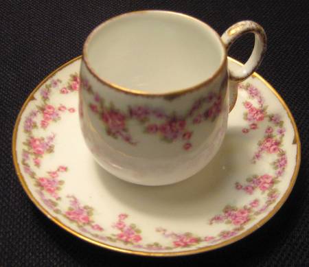 BWD185 Flat Demitasse Cup & Saucer Set