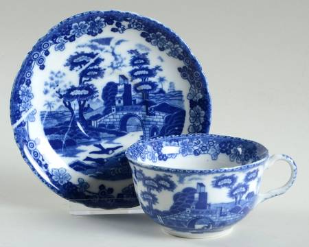 BLU1 Flat Cup & Saucer Set