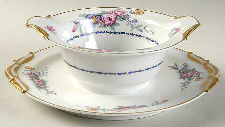 Spring Time Gravy Boat with Attached Underplate