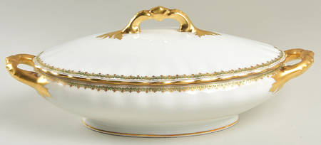 BWD206 Oval Covered Vegetable