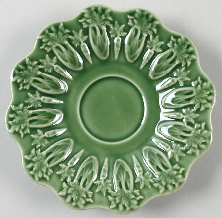 Rabbit Green Saucer
