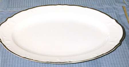 Du Barry 14" Oval Serving Platter