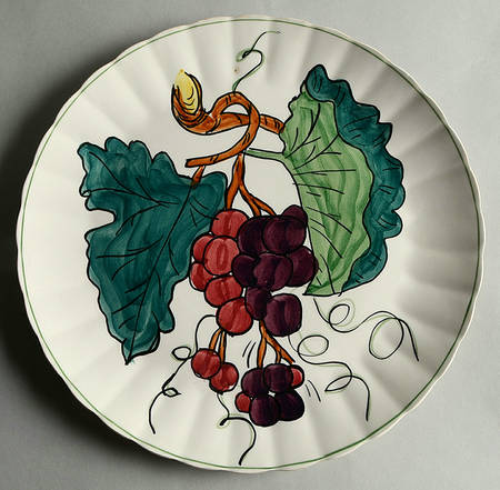 Jubilee Fruit 11" Chop Plate (Round Platter)