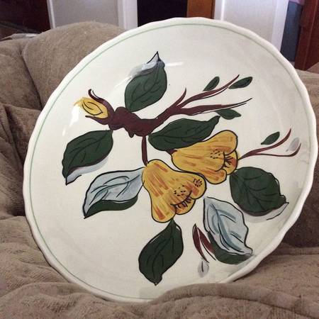 Jubilee Fruit 10" Round Vegetable Bowl
