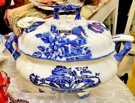Flow Blue Tureen & Lid w/Ladle