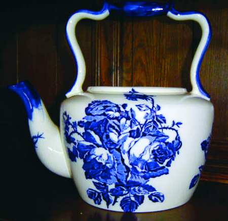Flow Blue Kettle No Lid