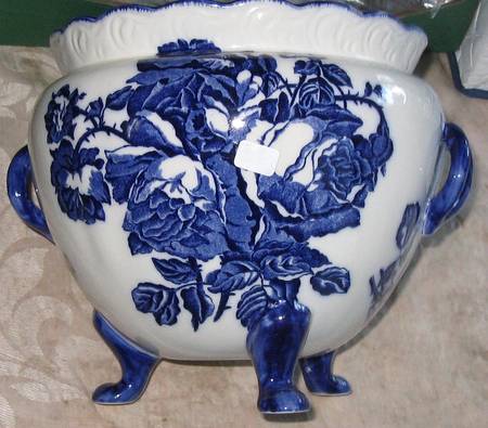 Flow Blue 8" Cachepot