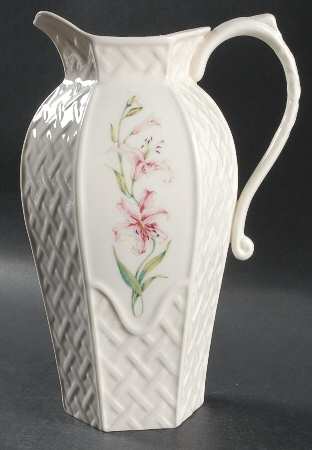 Country Trellis 48 Oz Pitcher