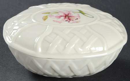 Country Trellis Trinket Box & Lid