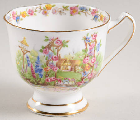 Rose Cottage Footed Cup