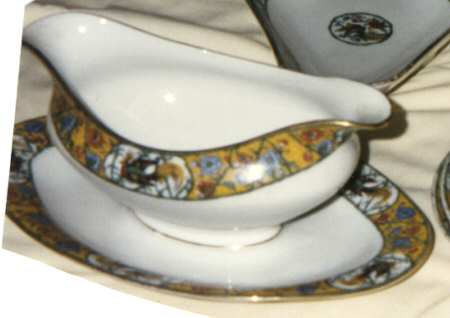 BWD230 Gravy Boat & Underplate