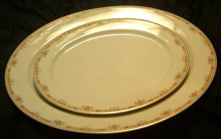 BWD235 12" Oval Serving Platter
