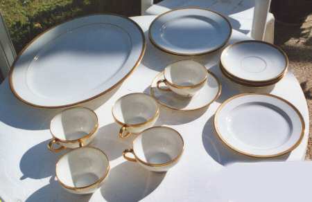 BWD244 11" Oval Serving Platter