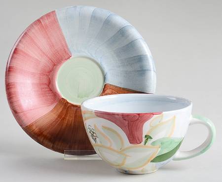 Magnolia Flat Cup & Saucer Set