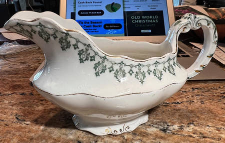 Ventnor Gravy Boat