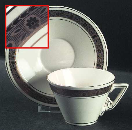 4696 Flat Cup & Saucer Set