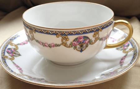 BOJ38 Flat Cup & Saucer Set