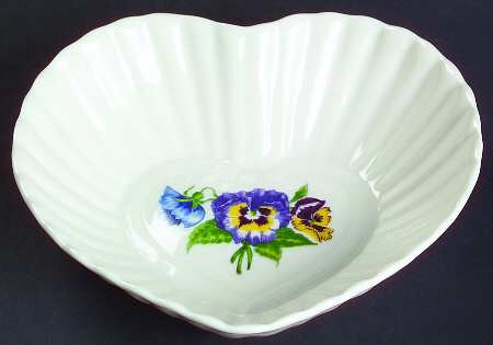 Enchanted Garden (Giftware) Heart Shaped Dish