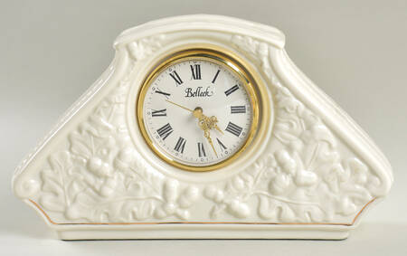 Oak Leaf (Giftware) Mantel Clock