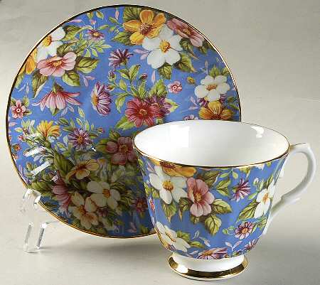BNY2 Footed Cup & Saucer Set