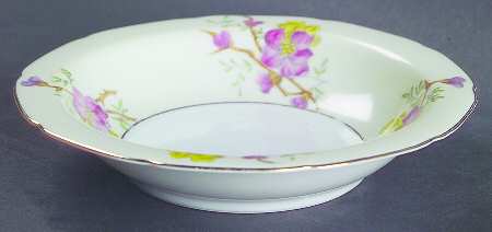 Apple Blossom (White Center, Cream Rim) Rim Fruit/Dessert (Sauce) Bowl