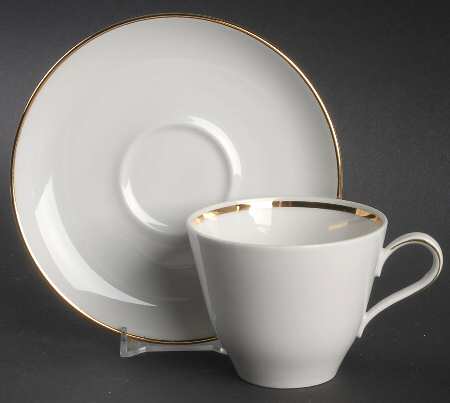 BTH99 Flat Cup & Saucer Set