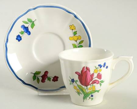 BOI1 Flat Cup & Saucer Set