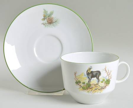 BTH102 Flat Cup & Saucer Set