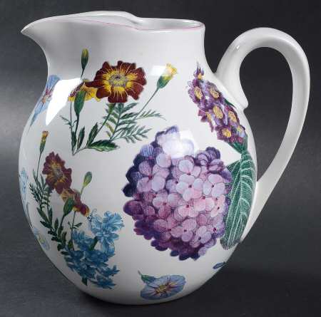 BNA3 72 Oz Pitcher