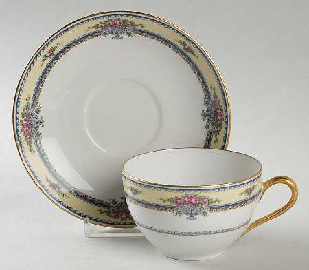 BOJ48 Flat Cup & Saucer Set
