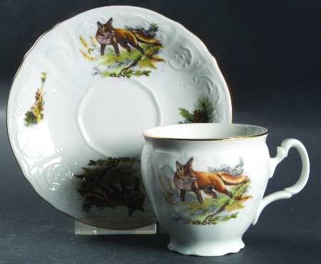 THU560 Footed Cup & Saucer Set