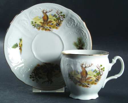 THU560 Footed Cup & Saucer Set