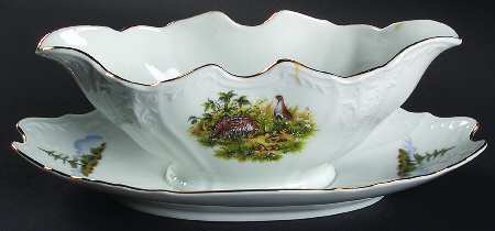 THU560 Gravy Boat with Attached Underplate