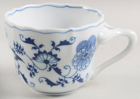 Blue Danube (New 2002 Production) Snack Cup