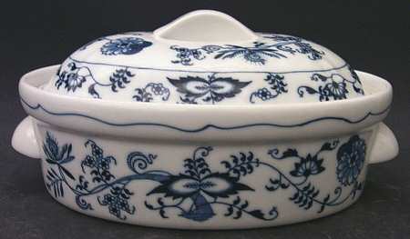 Blue Danube (New 2002 Production) 1.5 Quart Oval Covered Casserole