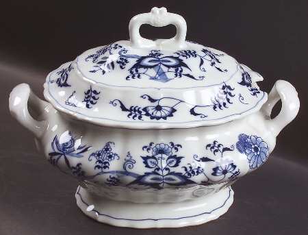 Blue Danube (New 2002 Production) Oval Tureen & Lid