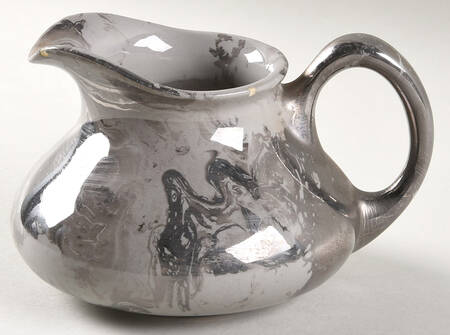 Surf Ballet (Gray & Platinum) Creamer